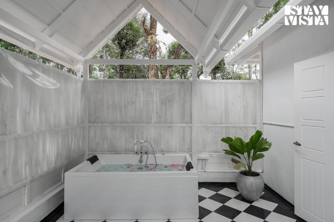 Stayvista At Mudra Manor Coorg Temperature Controlled Pool Villa Madikeri Esterno foto